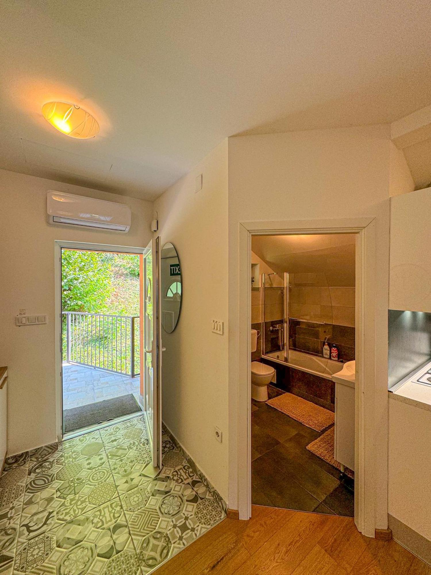 Apartman Mibel ซาเกร็บ ภายนอก รูปภาพ