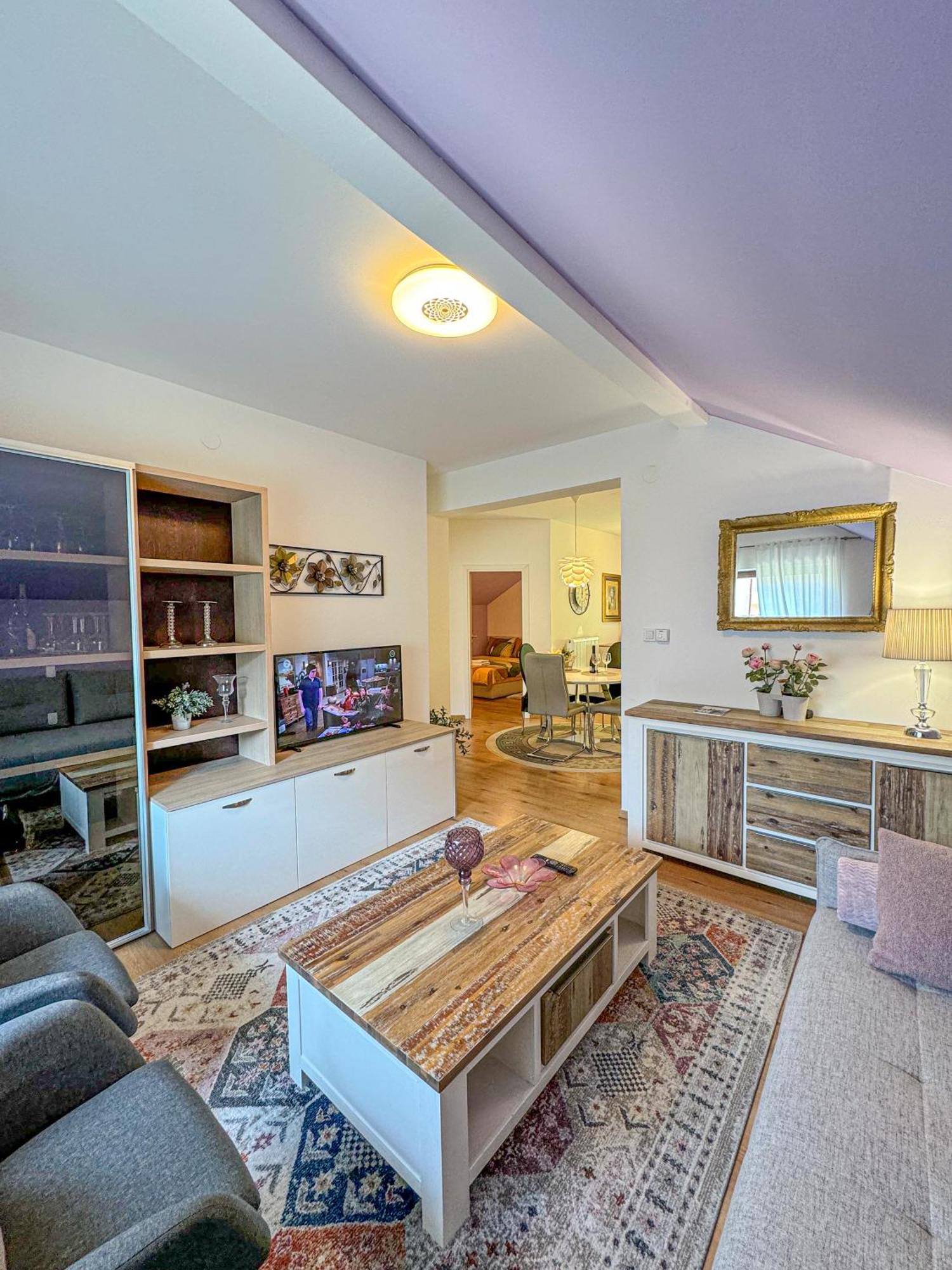 Apartman Mibel ซาเกร็บ ภายนอก รูปภาพ